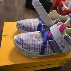 Nike Lebron Kids Shoes 1.5y