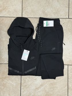 Nike Tech Fleece Tracksuit XL 