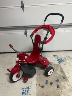 Kids tricycle