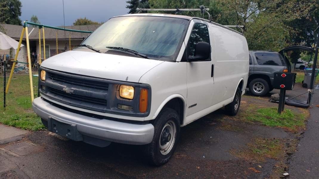 2002 Chevrolet Express Cargo