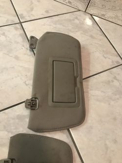2003 Nissan Altima sun visors