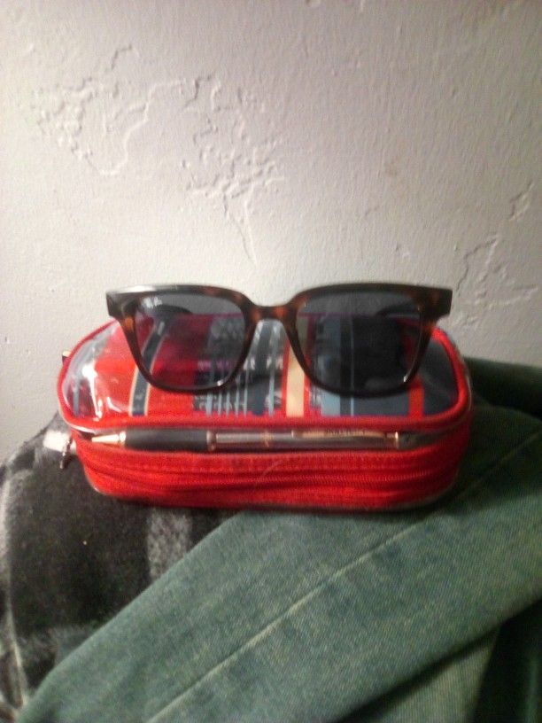 Men's Rayban Polarized Sunglasses