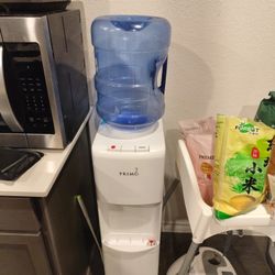 Water Dispenser 