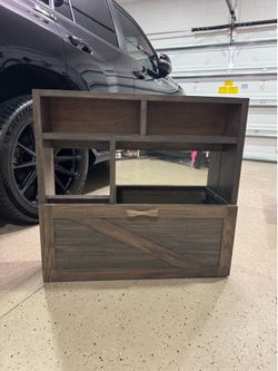 Foldable wall mounted study desk