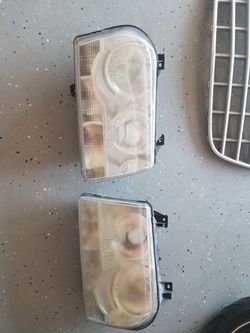 2007 chrysler 300 headlights