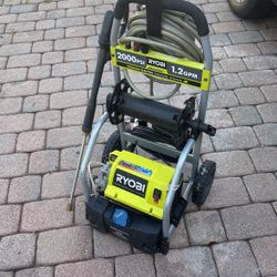 Ryobi  2000 PSI 1.2. GPM