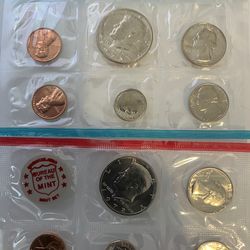Uncirculated Mint Coin sets