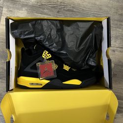 Air Jordan 4s ( Yellow Thunders )