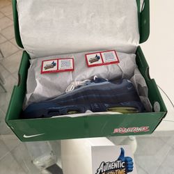 Yugioh Nike Air Max New With Limited Edition Card 