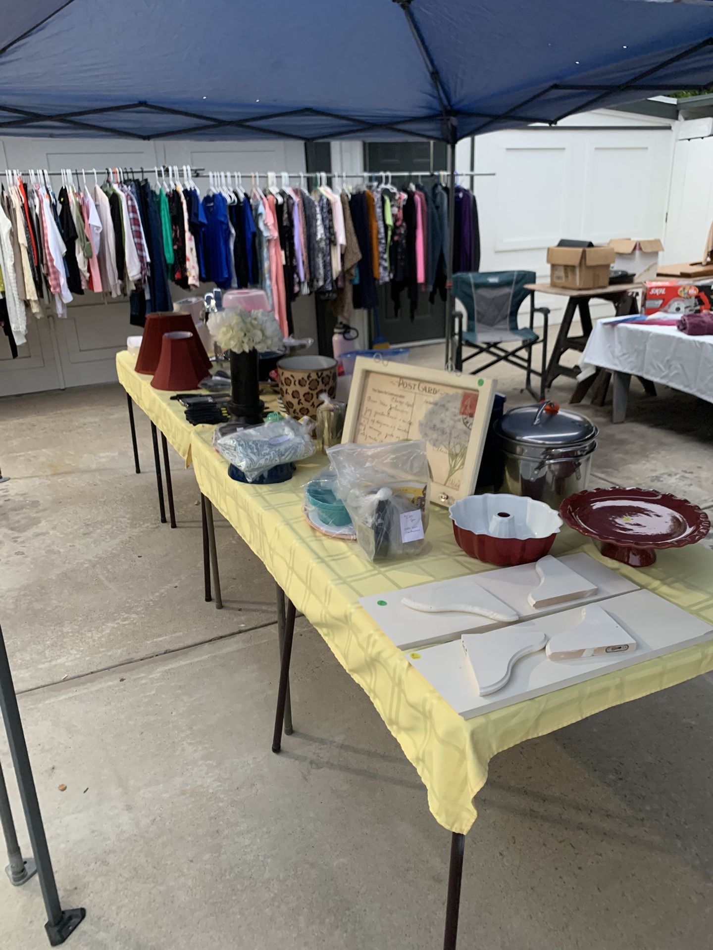 Yard/garage Sale