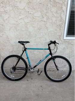 Vintage Raleigh Technium Hybrid Bike – Shimano Deore XT – Excellent Condition