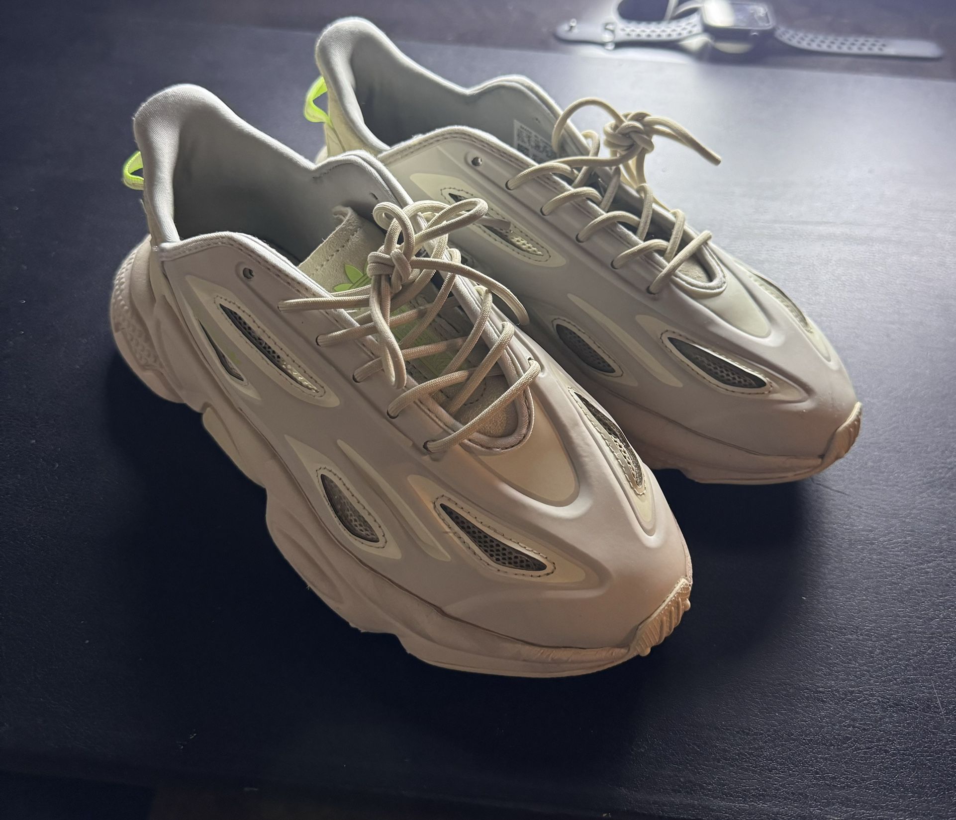 Adidas Osweego Size 6.5