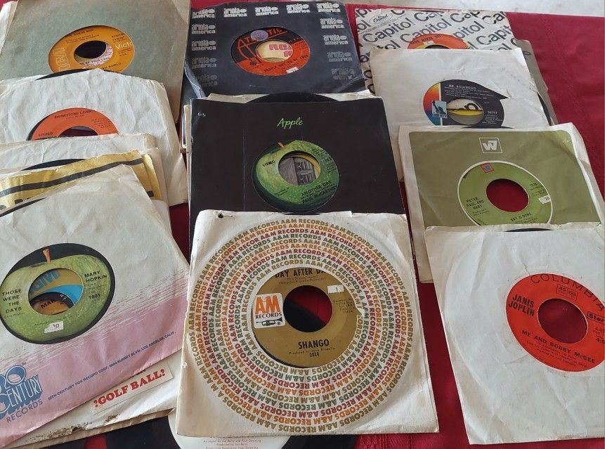 VINYL....45 rpm....lot of 73