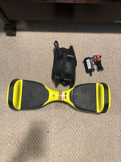 Razor Hoverboard w/ knee and elbow pads