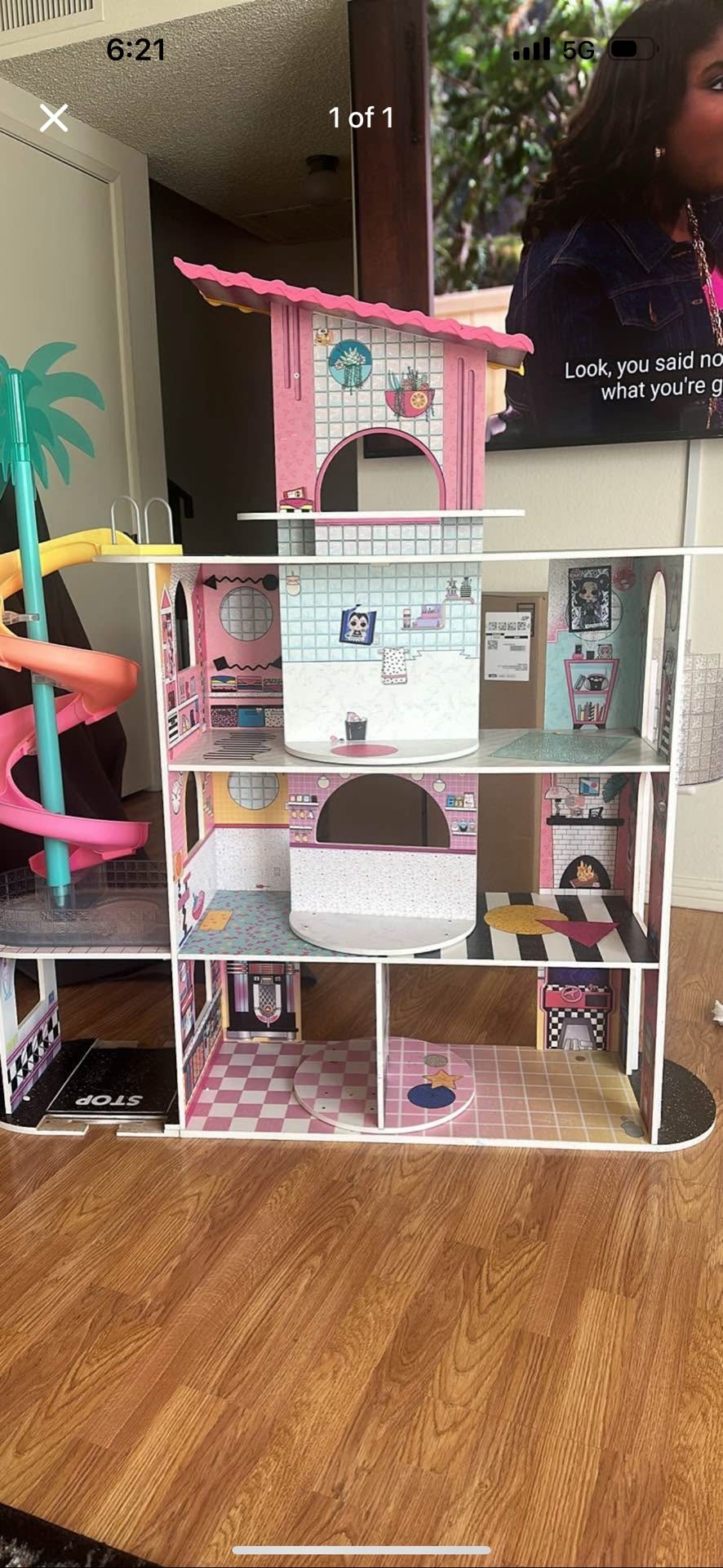 LOL Doll House