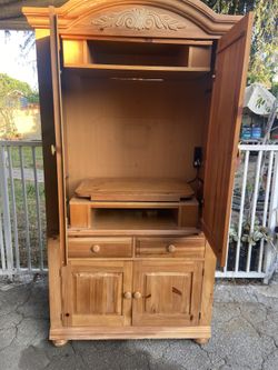 Dresser/tv Box With Outlet For Tv