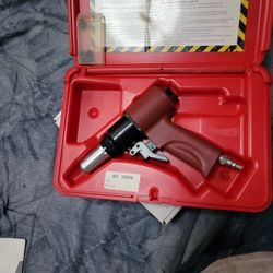 Power Set Pneudraulic Riveter