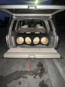 Memphis Subwoofer Box 4-(12s)