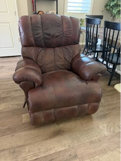 Lazy-Boy Leather Rocker/Recliner