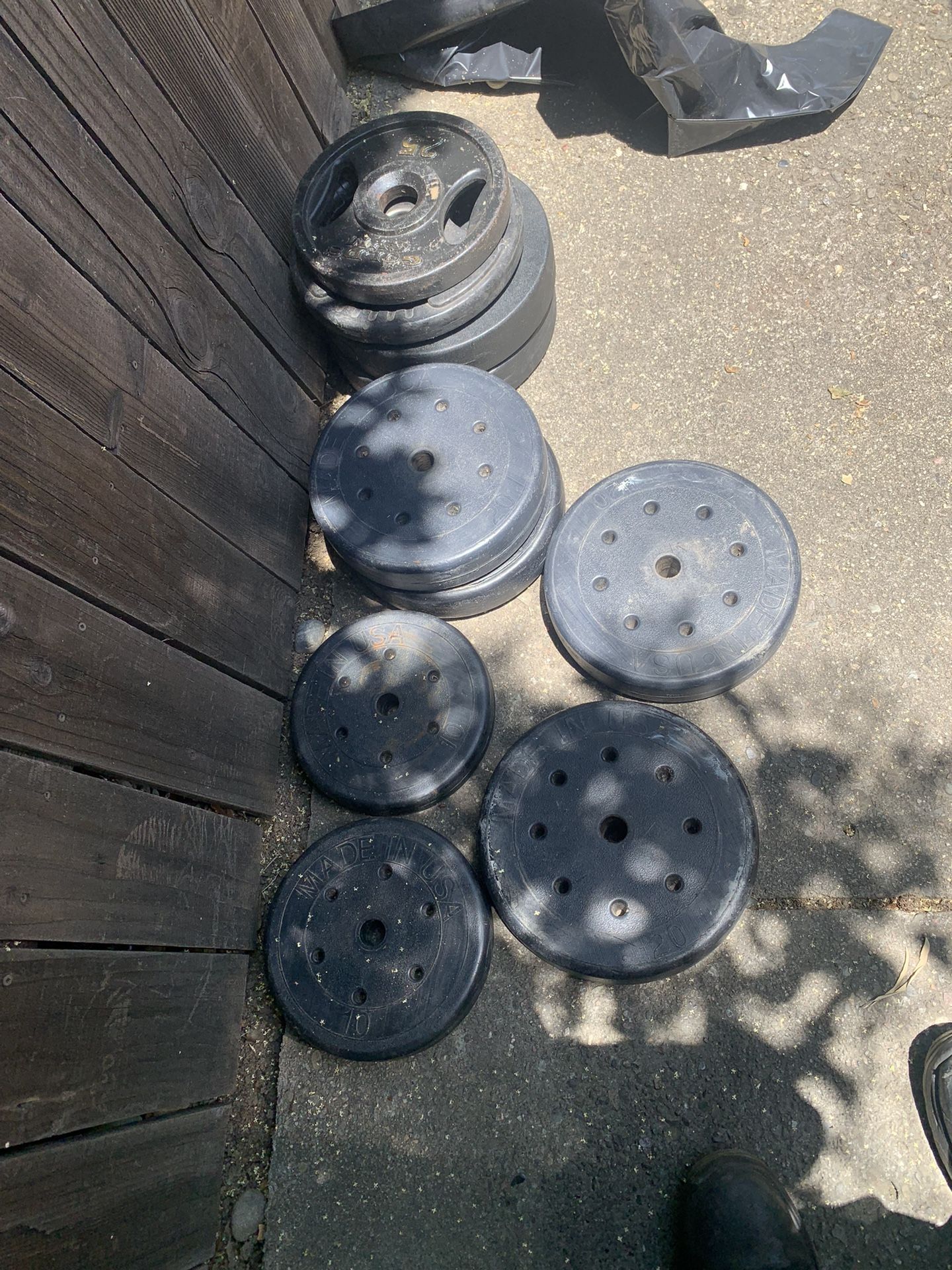 120 Lbs Of Weights, W/Straight Bar