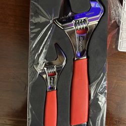 Snap on Adjustable Wrench Set