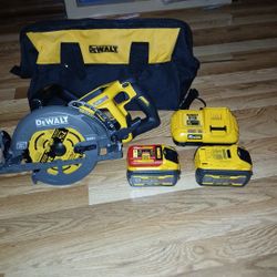 Brand New Circular Saw 60v Flexvolt 2 Batteries 20v 60v Flexvolt +bag +8AMP Fast Charger 