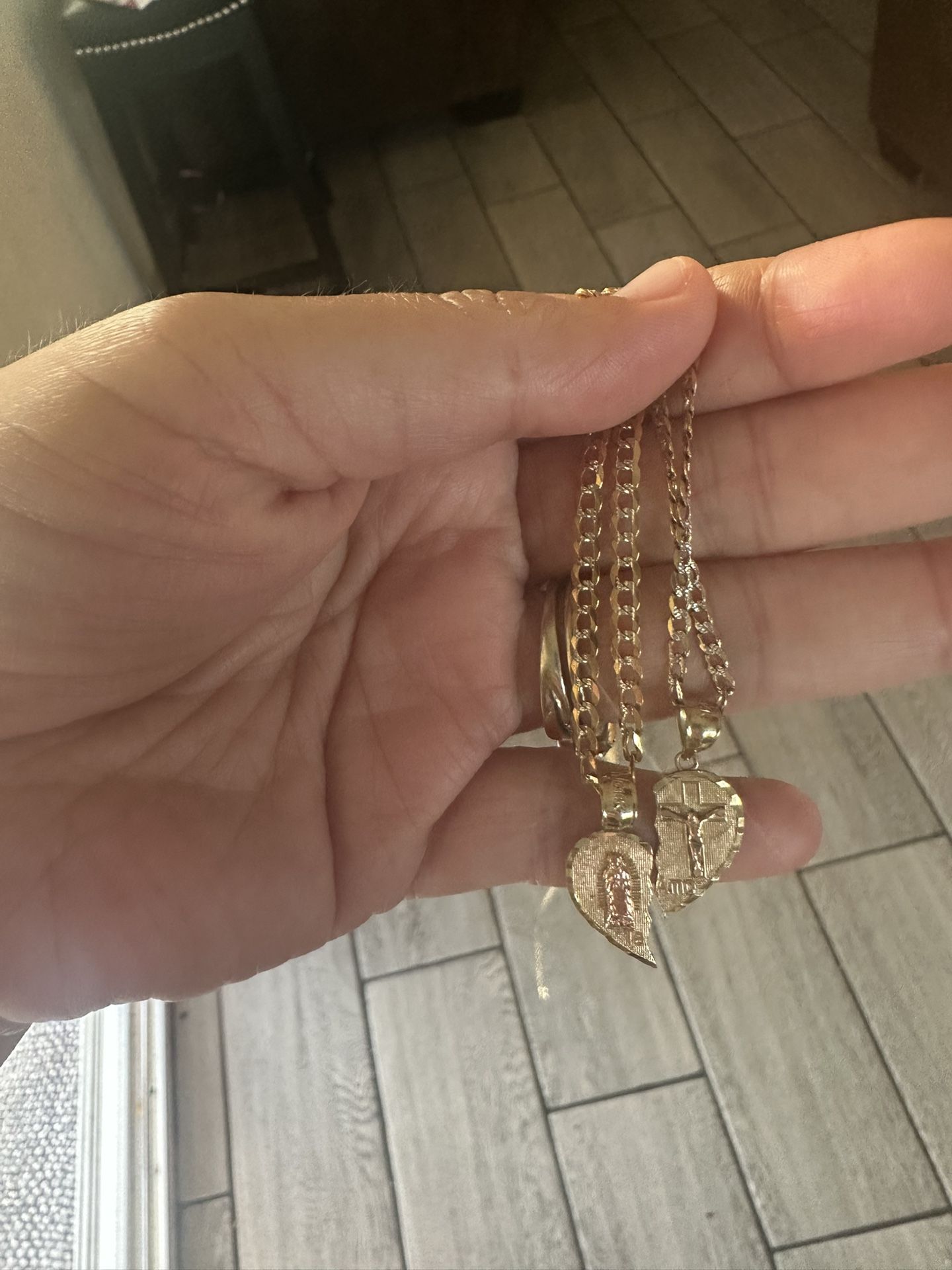 14k Gold Heart Necklace Set