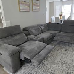Gray sectional 5 pcs w/recliners in each corner, El Dorado FL store, microfiber like material