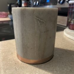 Marble Utensil Holder . Read Description 