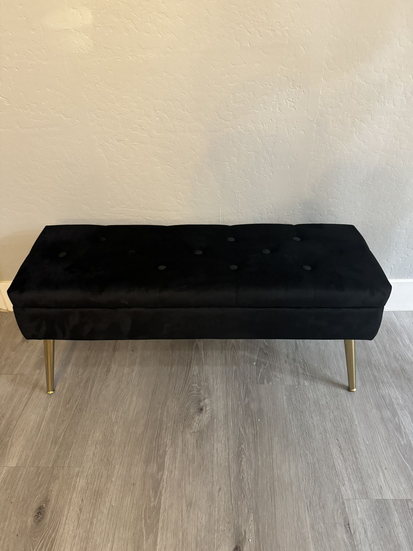 Black Velvet Upholstered Bench With Golden Legs 40"