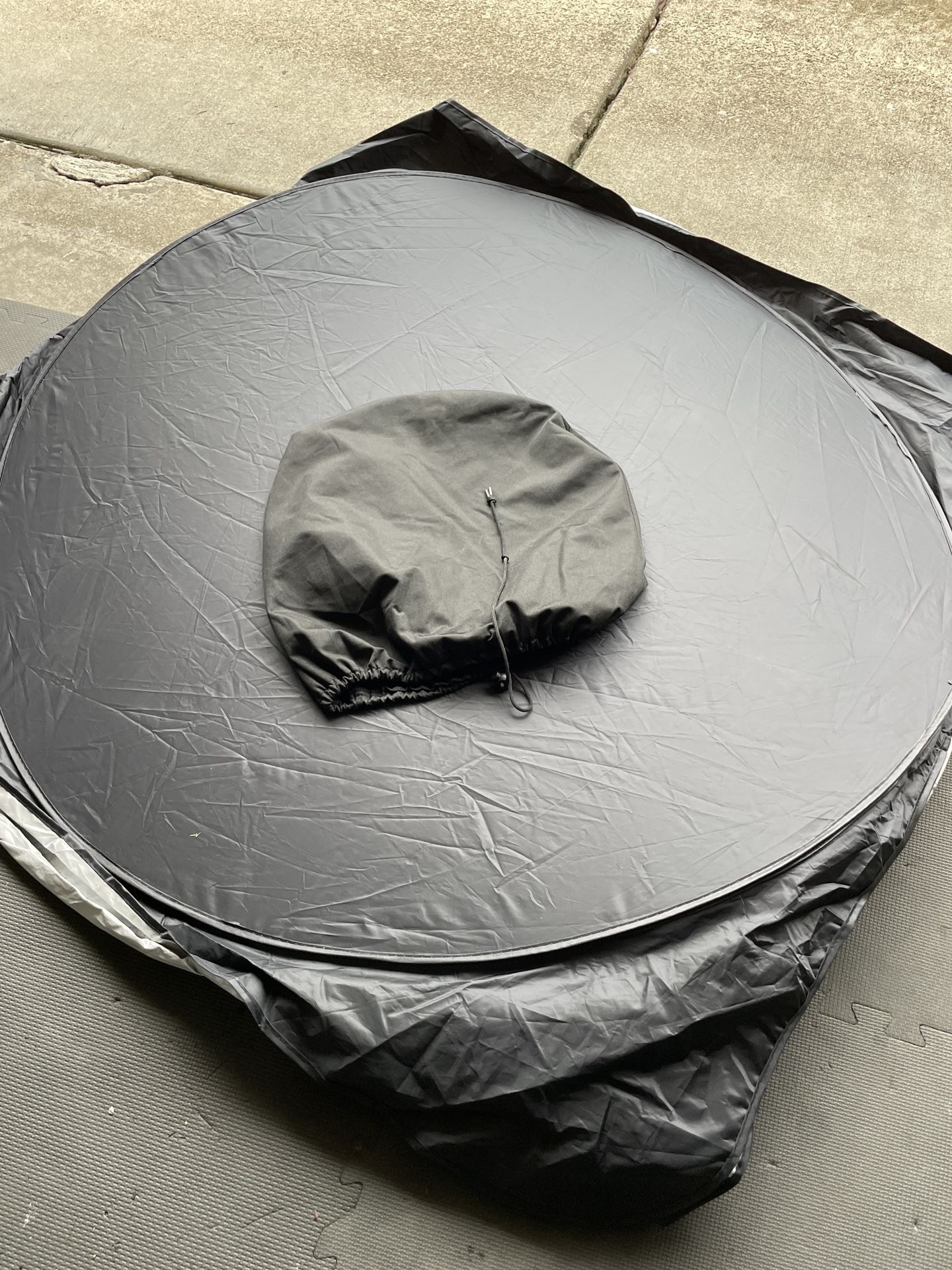 Collapse Windshield Sunshade