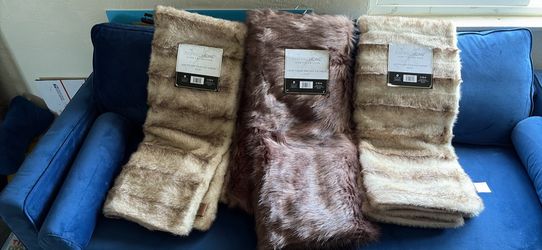 New Bear Faux blankets