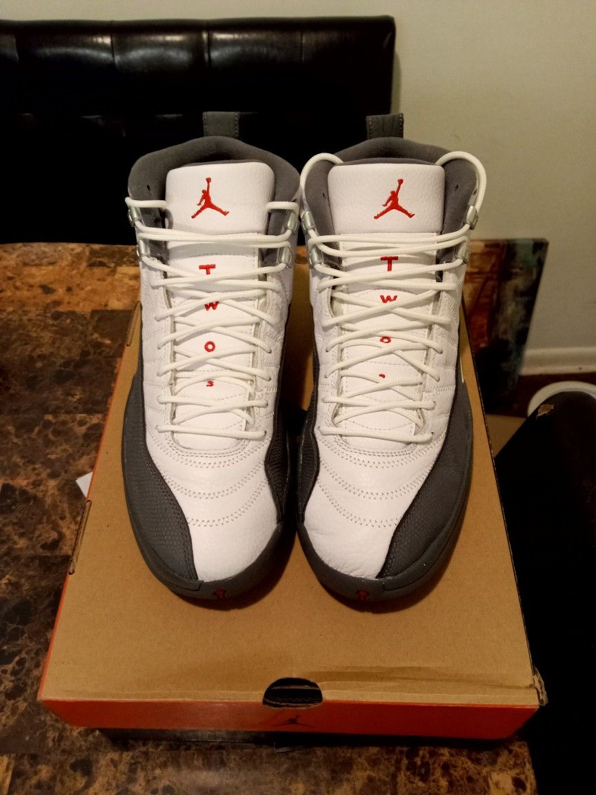 Jordan 12 Size 11 Grey And White