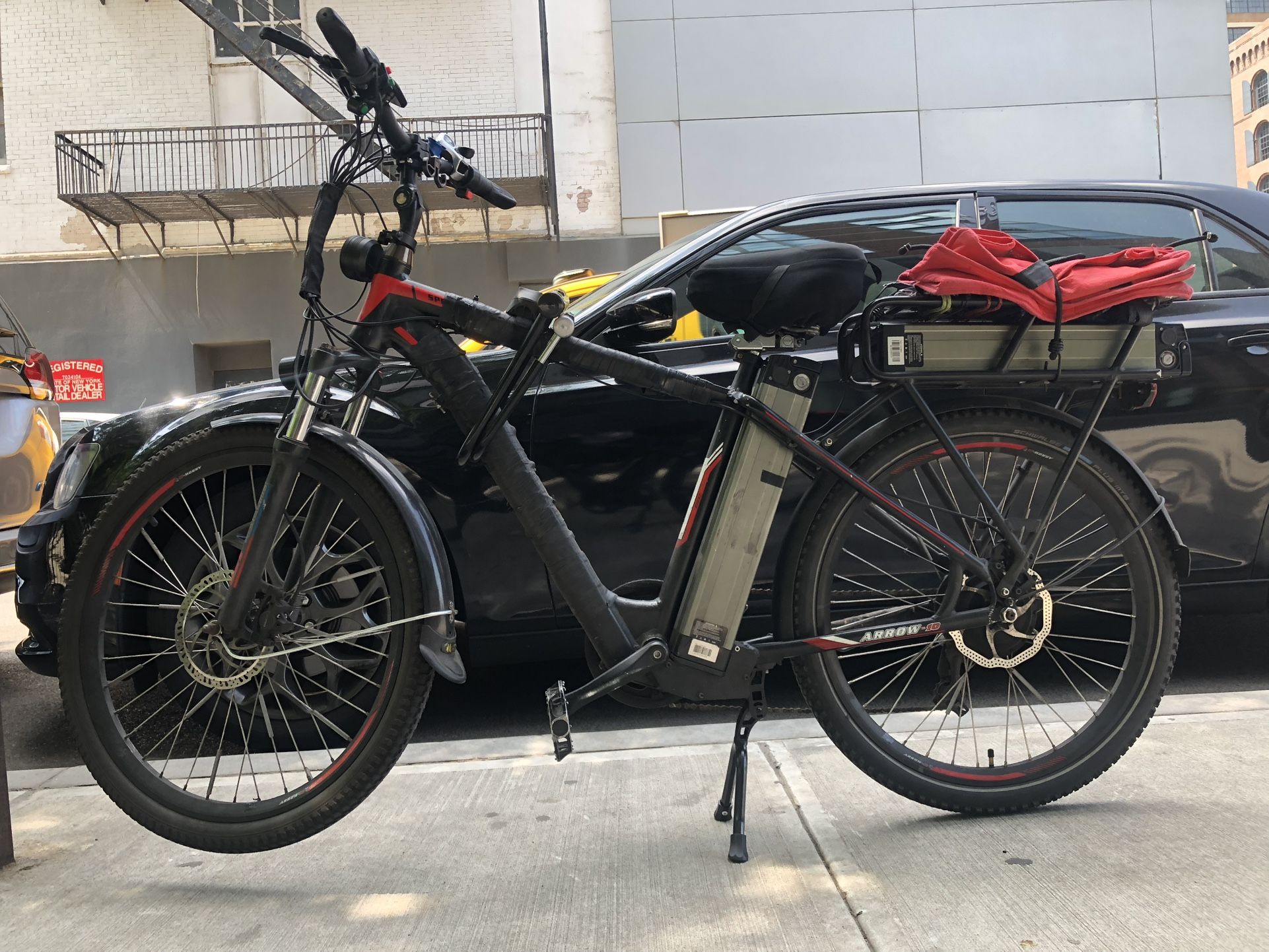 (price negotiable/precio negociable) Arrow 10 Ebike with 2 Batteries