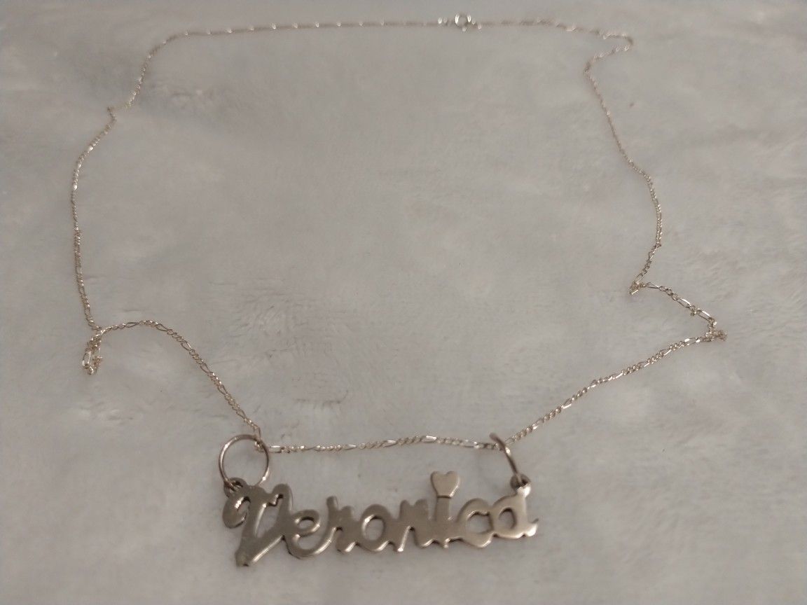 New "Veronica" Necklace 🥰