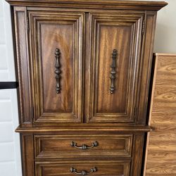 Vintage Stanley wood dresser