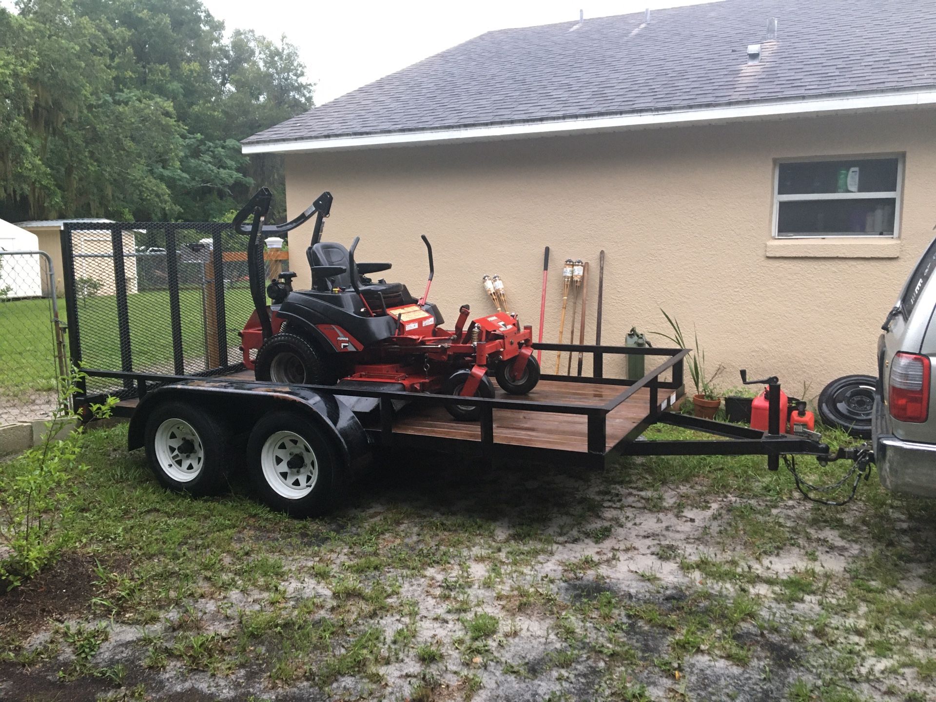 Ferris zero turn lawn mower IS1500Z 42” comercial