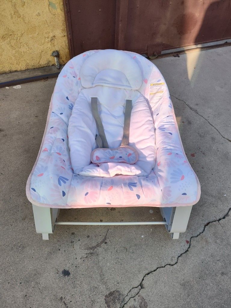 BABY / TODDLER SEAT
