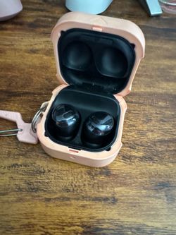 Samsung earbuds