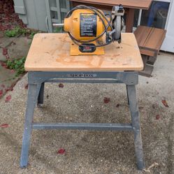 "MAKE OFFER" - GRINDER WITH STEEL BENCH