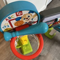 Fisher-Price Toddler Learning Toy Laugh & Learn 4-in-1 Game Experience Sports Activity Center