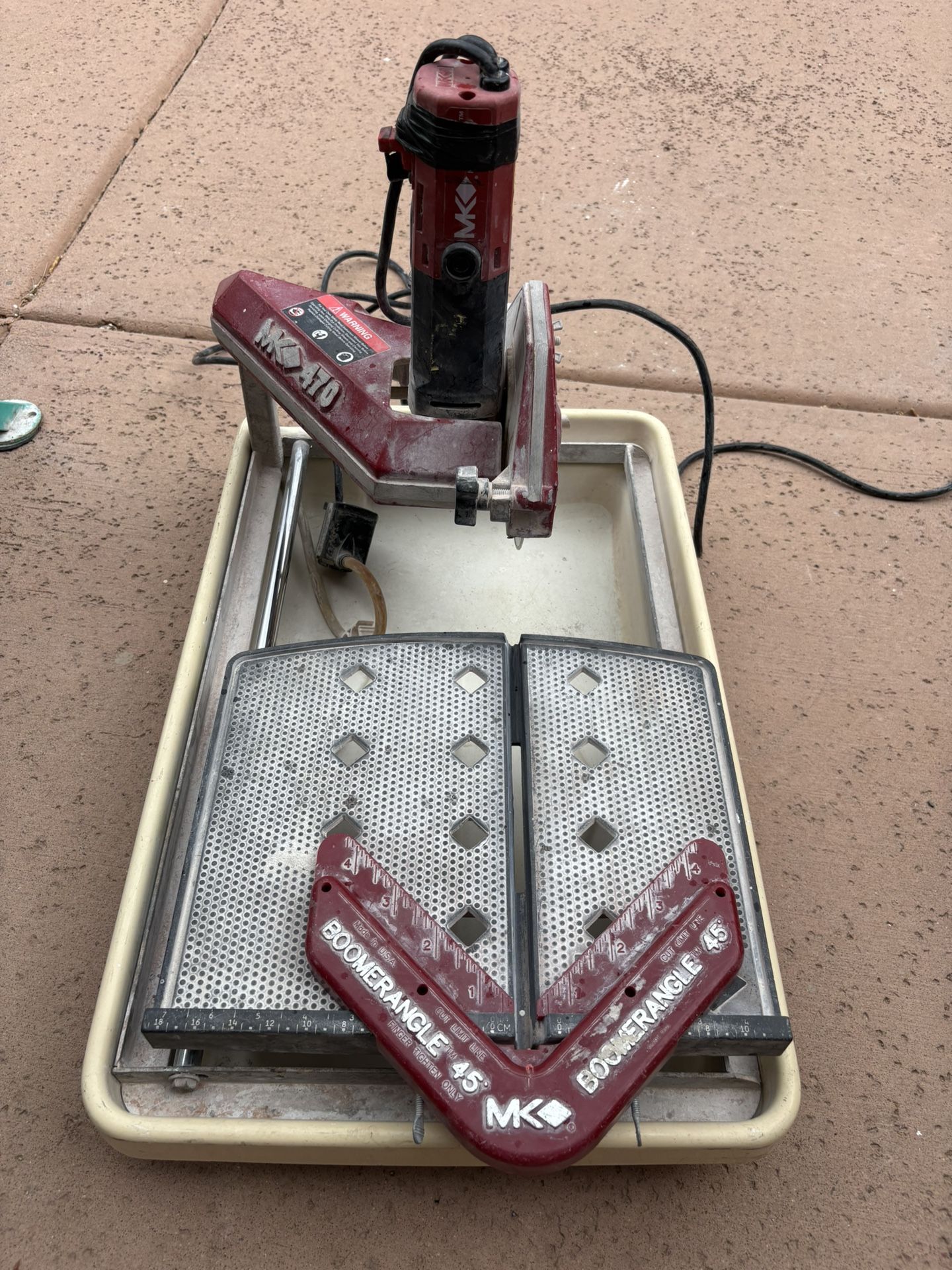 MK 470 Tile Saw-Used