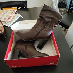 Brown Boots 