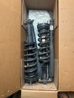 Struts/Shock absorbers Chevy Colorado