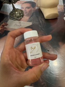 Tweezer Cleaner