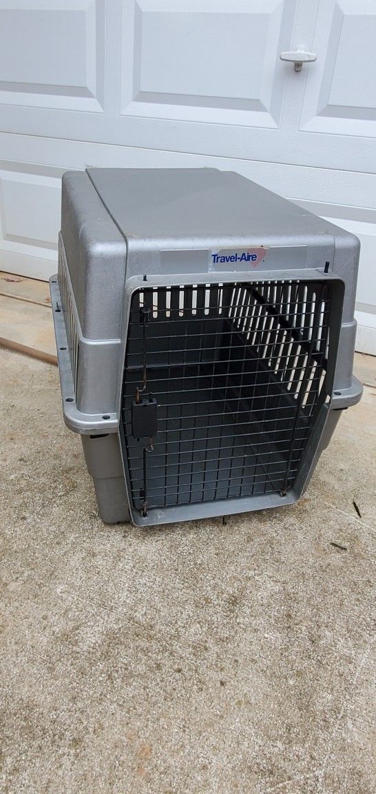Medium DOG CRATE