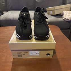 Women’s Shoes 