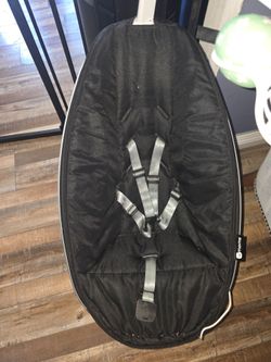 4 moms mamaroo