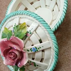 Vintage ceramic bowl with lid