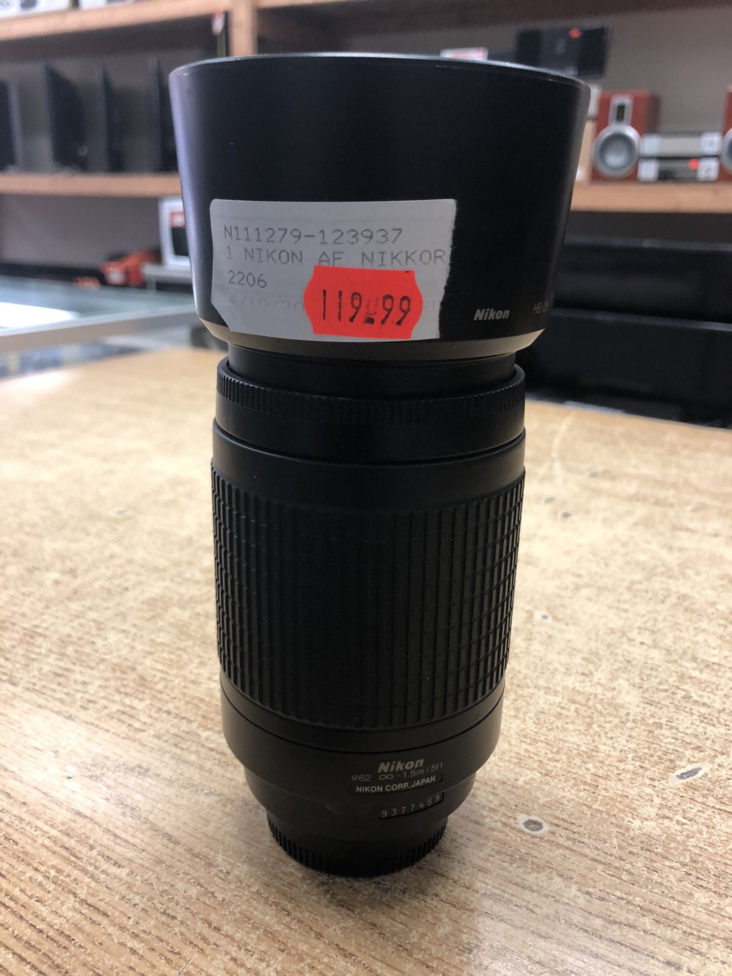 Nikon 70-300 mm f/4-5.6G Zoom Lens with Auto Focus for Nikon DSLR Cameras